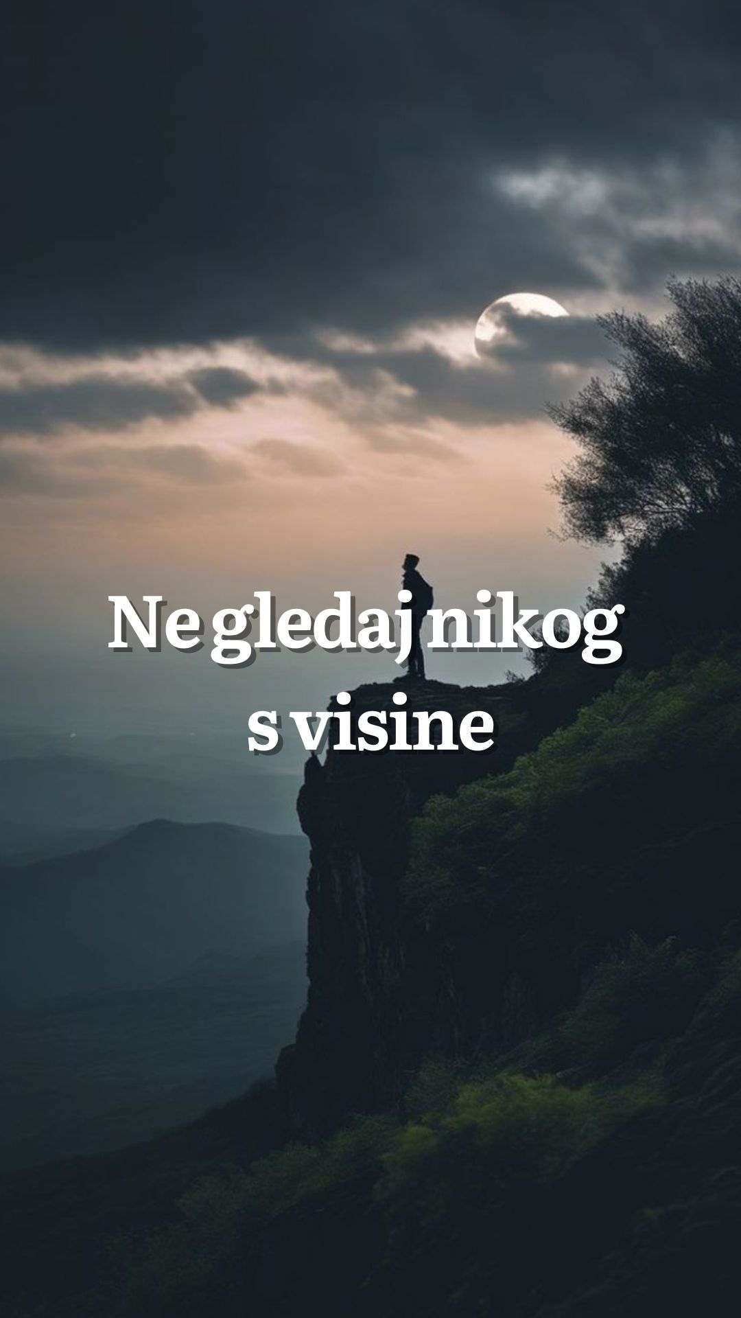 Ne gledaj niko s visine.